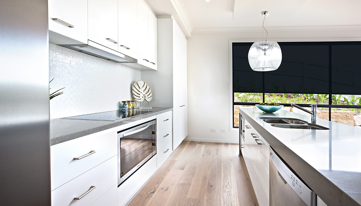 Quelle décoration de fenêtre est la plus durable pour ma cuisine?
